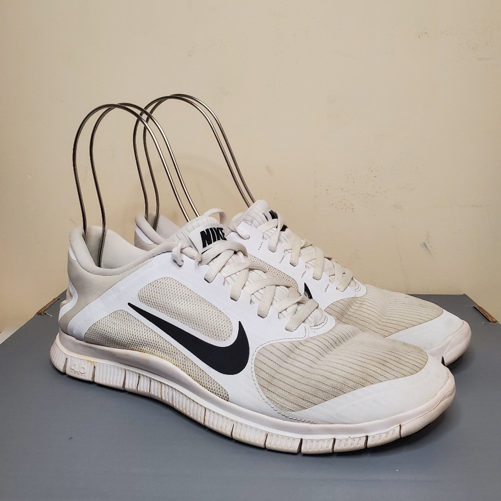 Nike Running Athletic Shoes 580406-101 Free 4.0 V3 Women White Sneakers
